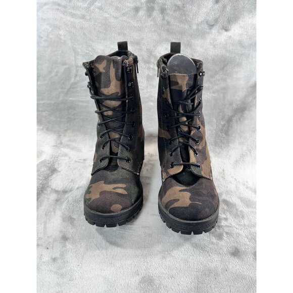 Madden Girl womens size 8 combat camoflage boot - Picture 2 of 16